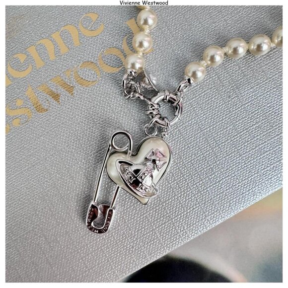 Vivienne Westwood Jewelry - Picture 3 of 4